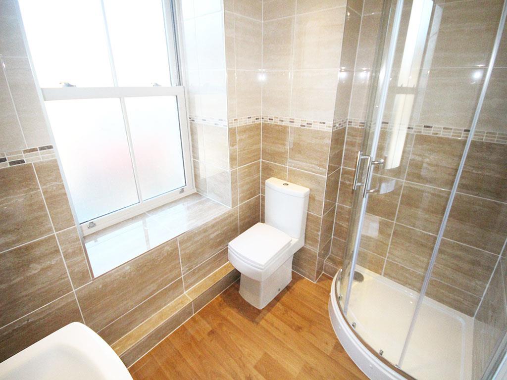 2 bedroom apartment To Let in Barnoldswick - 2016-01-20 11.24.12.jpg